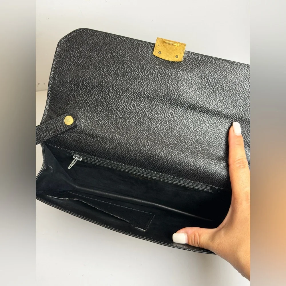 Vintage Givenchy Gentleman Black PebblLeather Pochette Clutch Wristlet Push Lock